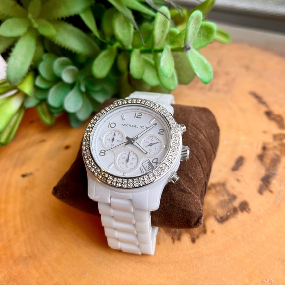 Michael Kors Watch - Picture 1 of 3